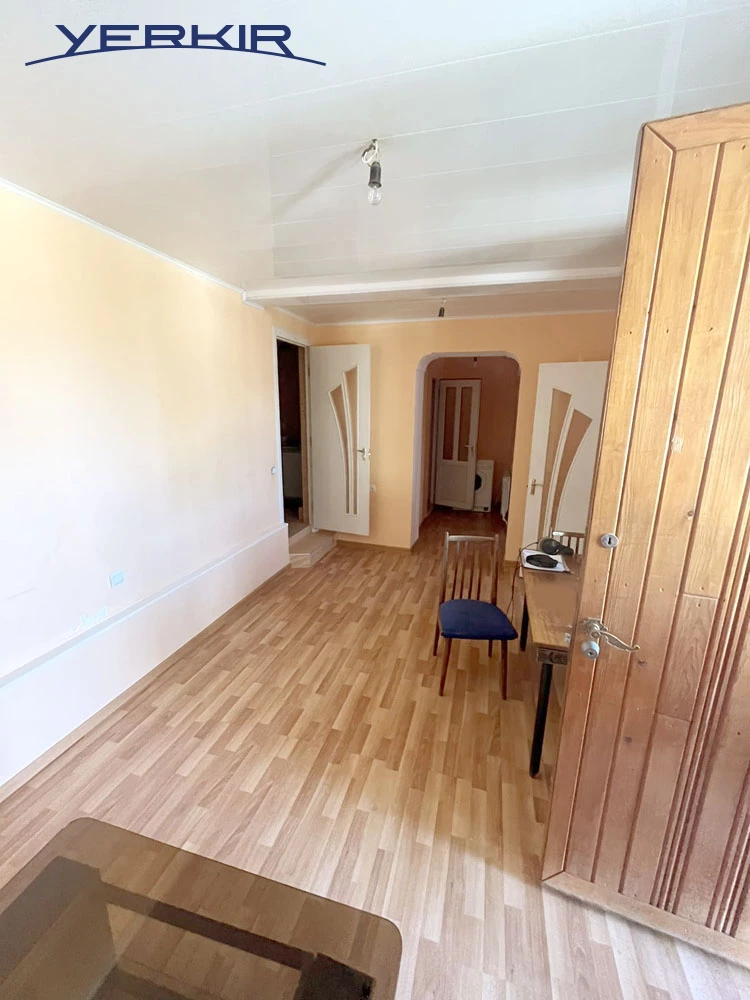 Բնակարաններ Կոդ` 4+405322