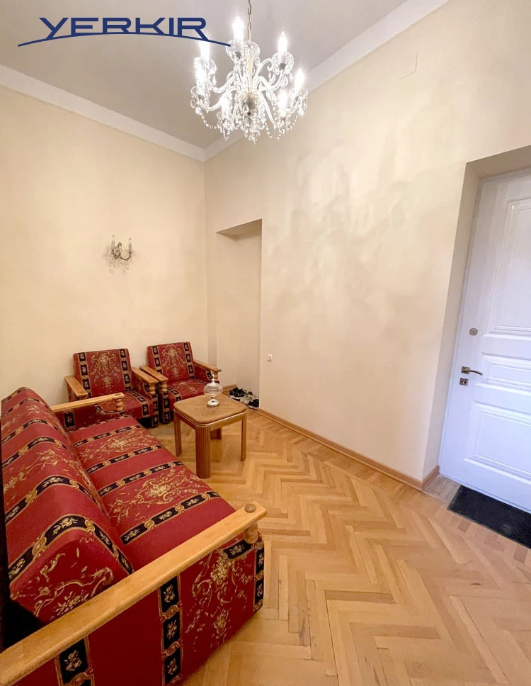 Բնակարաններ Կոդ` 5+109081