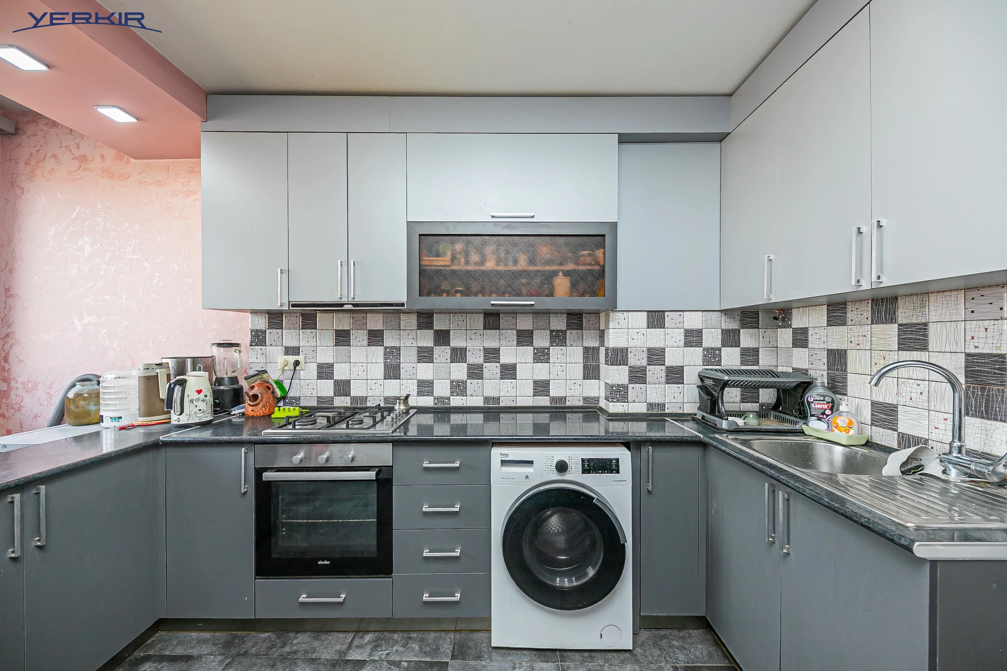 Բնակարաններ Կոդ` 10+218988