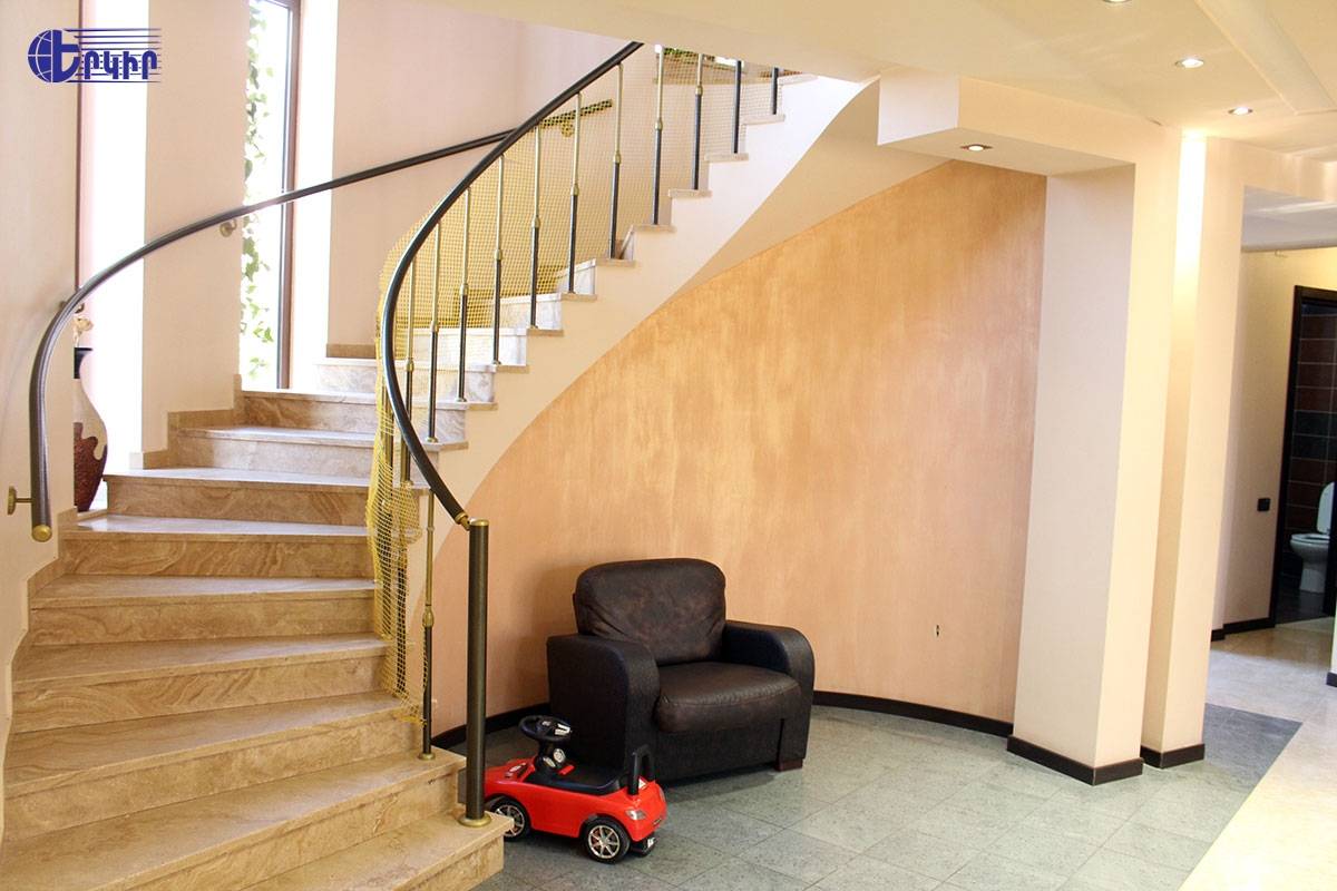 Առանձնատներ Կոդ` 4+50823