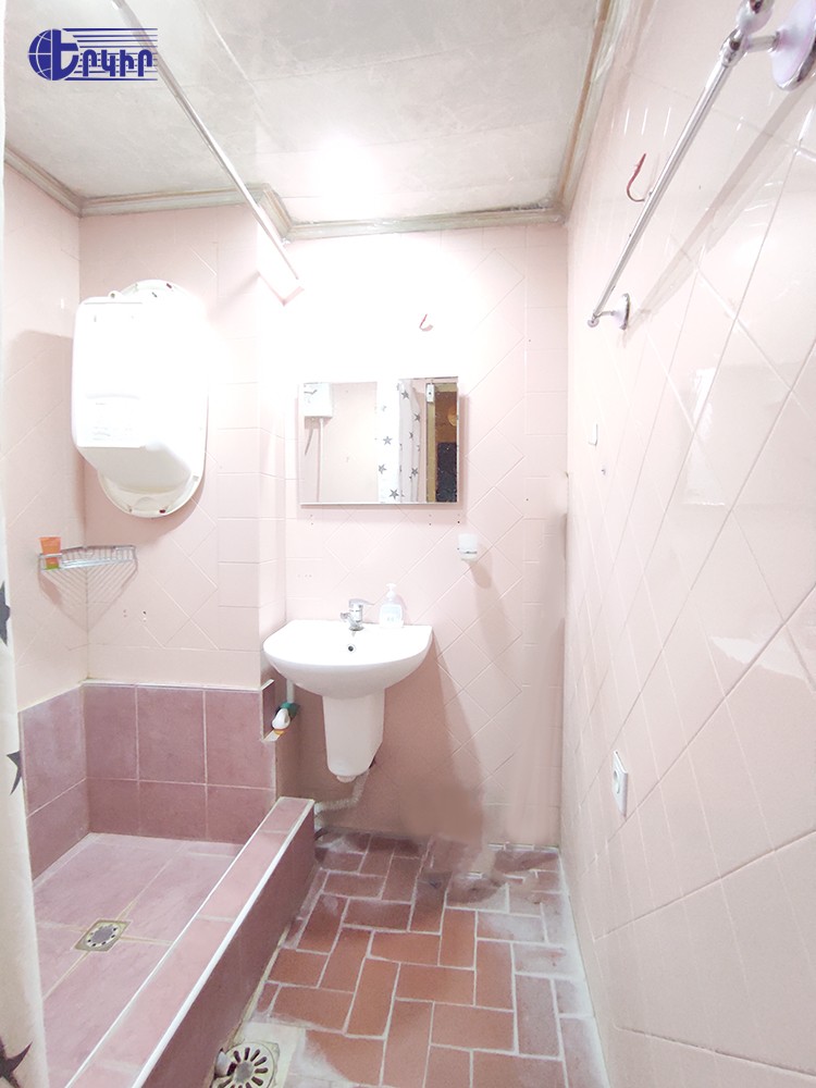 Բնակարաններ Կոդ` 4+201812