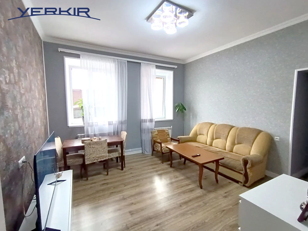 Առանձնատներ Կոդ` 9+50074