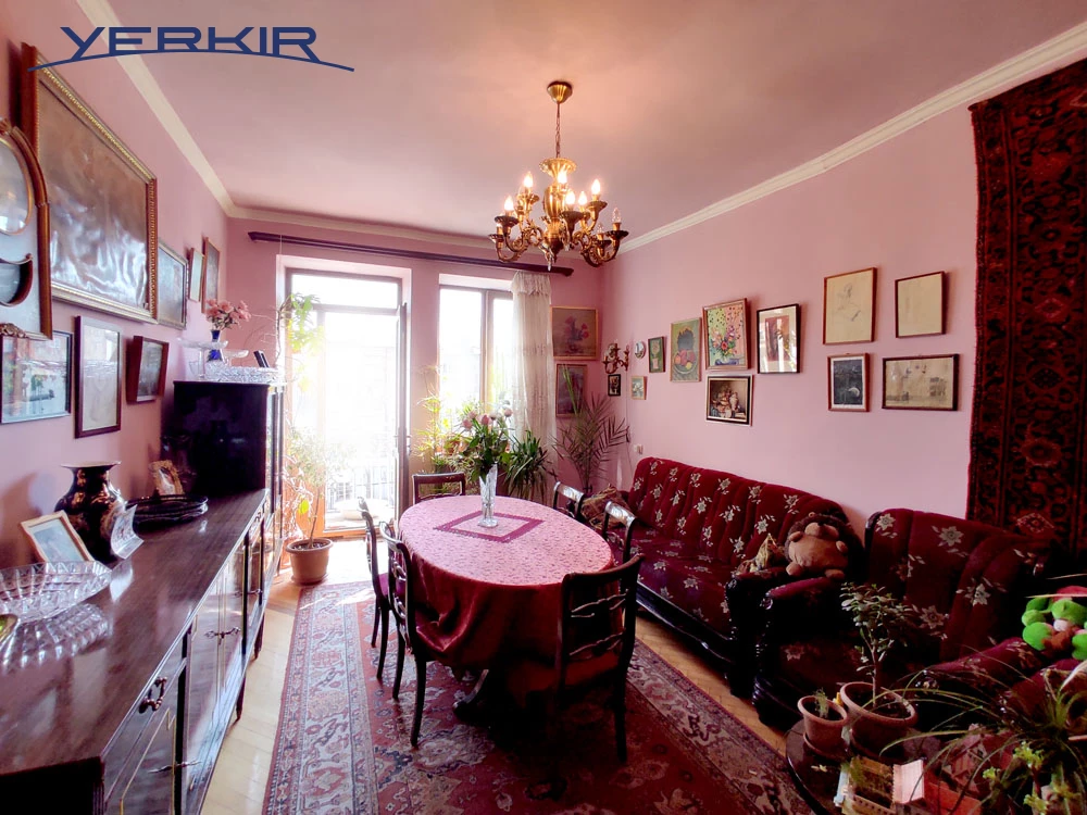 Բնակարաններ Կոդ` 9+3418118