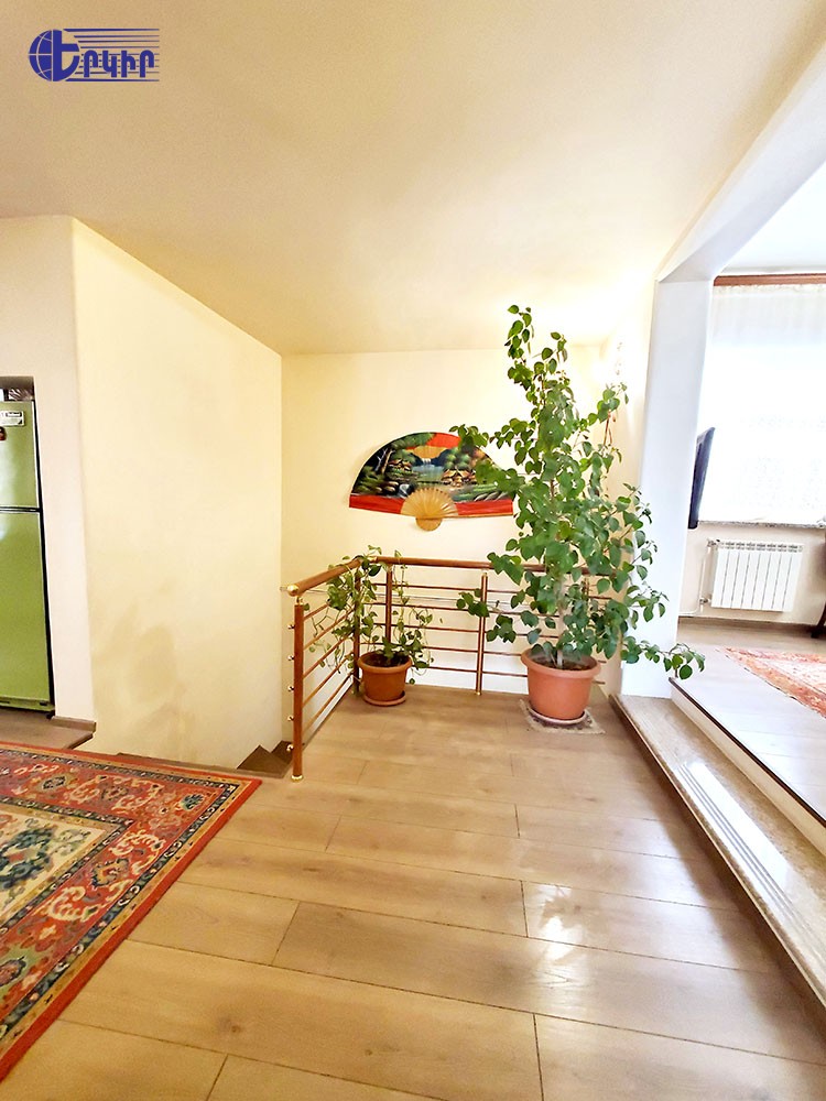 Բնակարաններ Կոդ` 2+201136