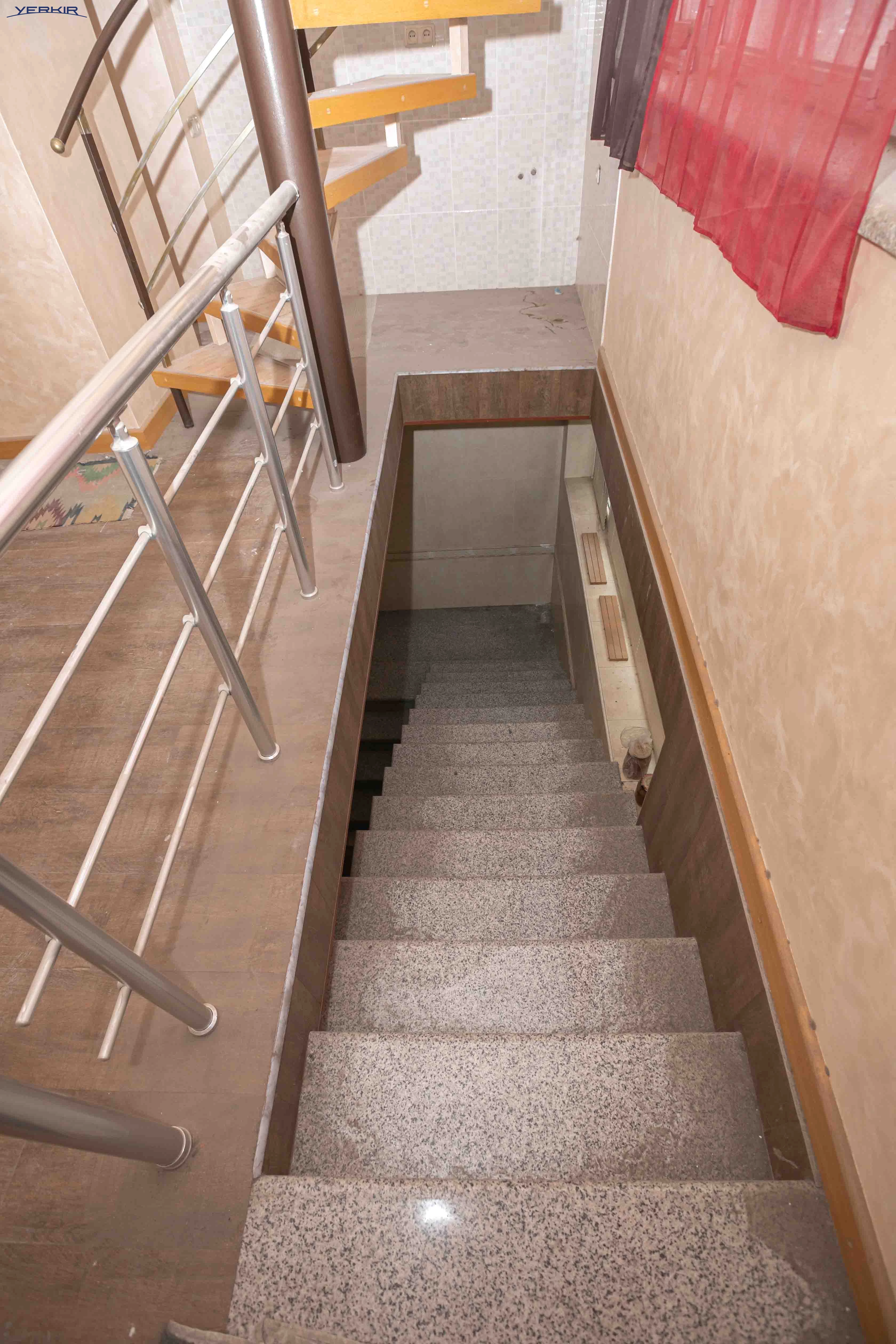 Բնակարաններ Կոդ` 5+219467