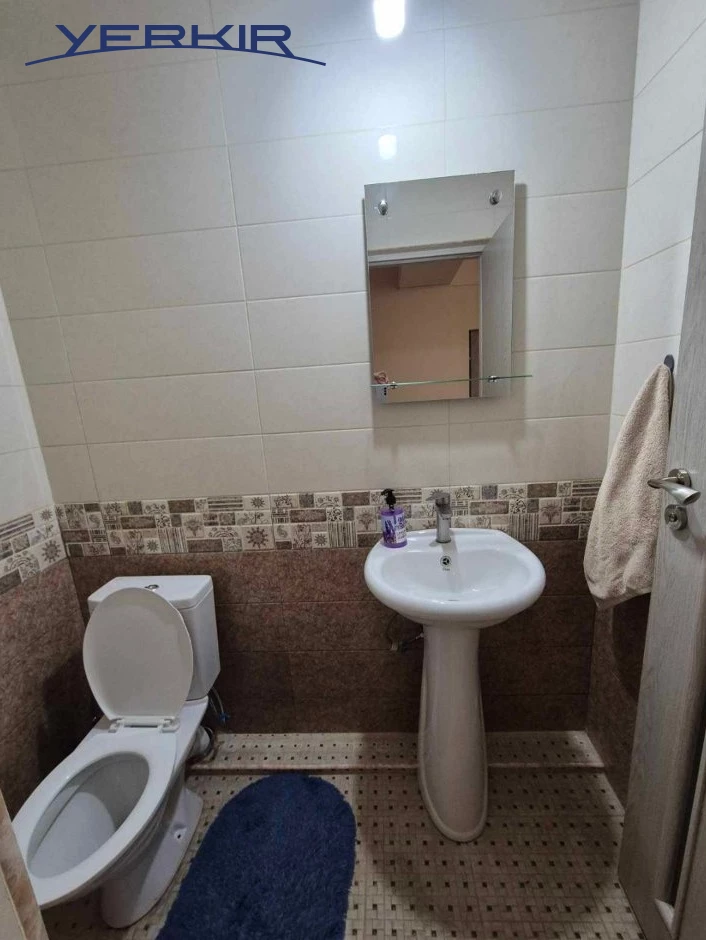 Apartments Code: 9+3615122