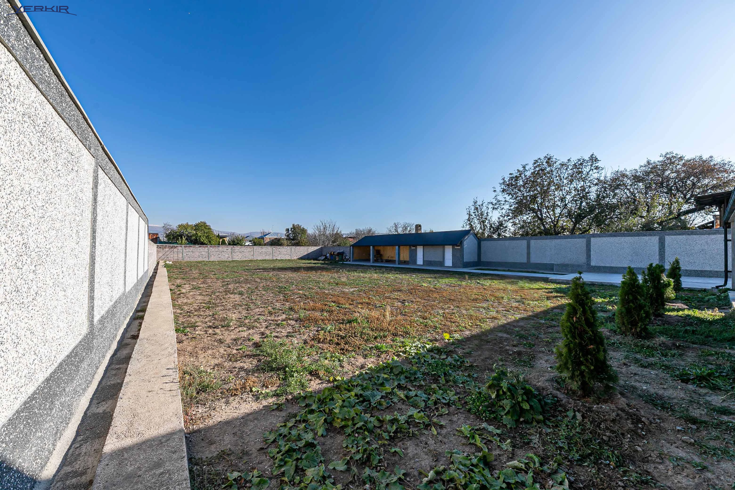 Houses Code: 10+520737