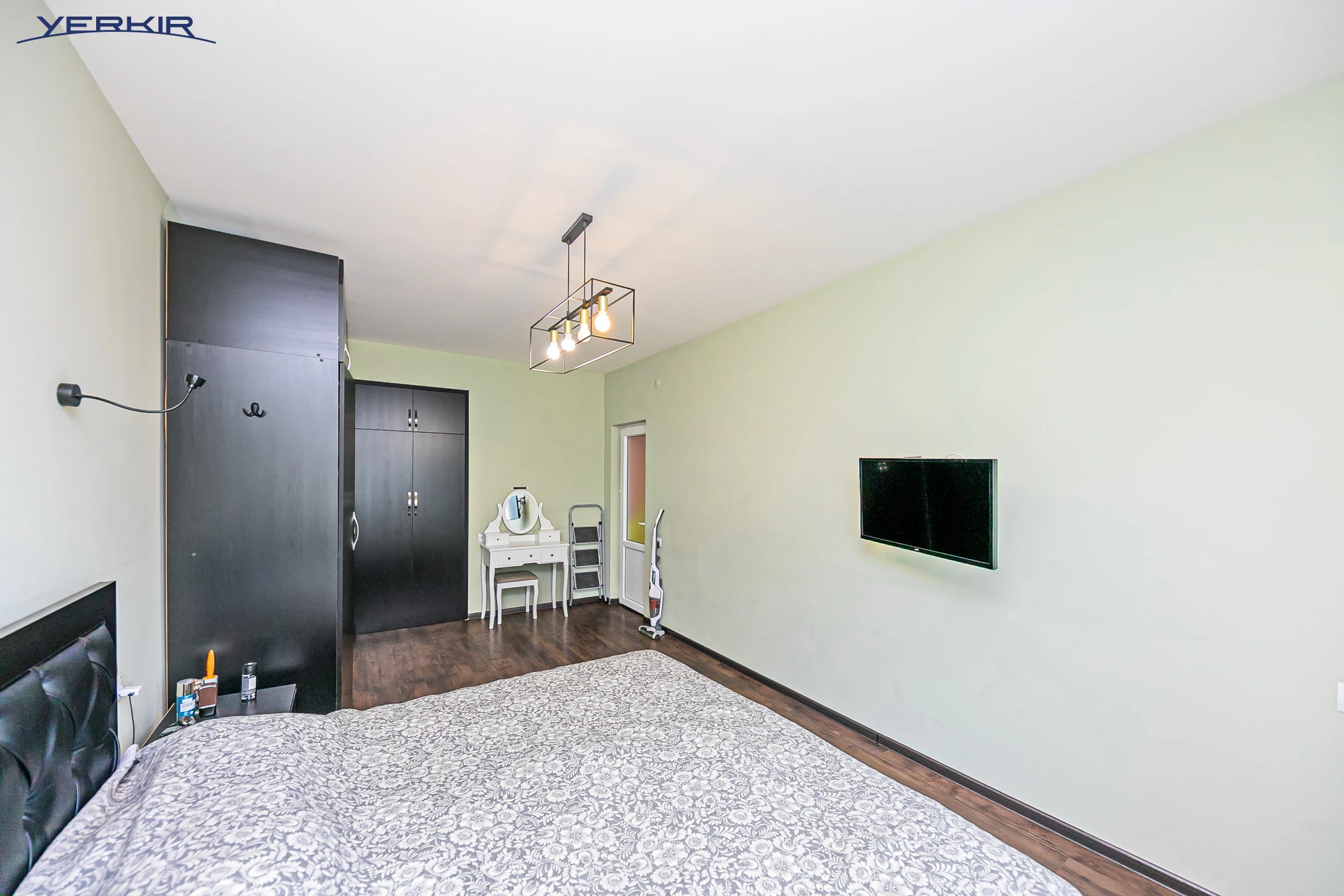 Квартиры Код 1+218979