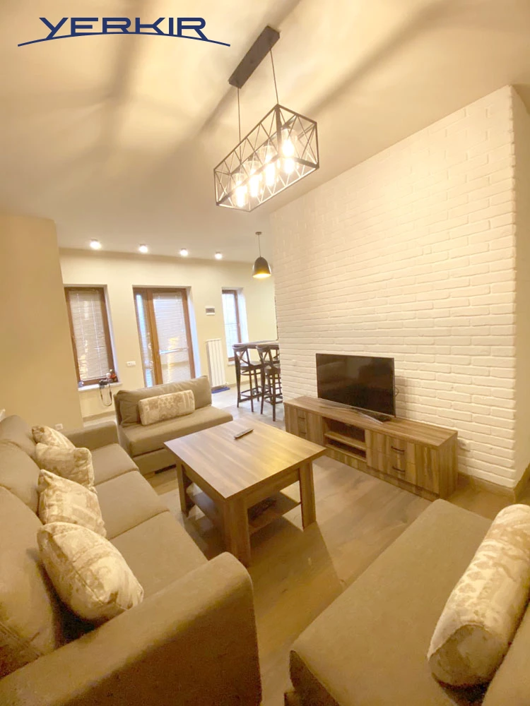 Houses Code: 6+50456