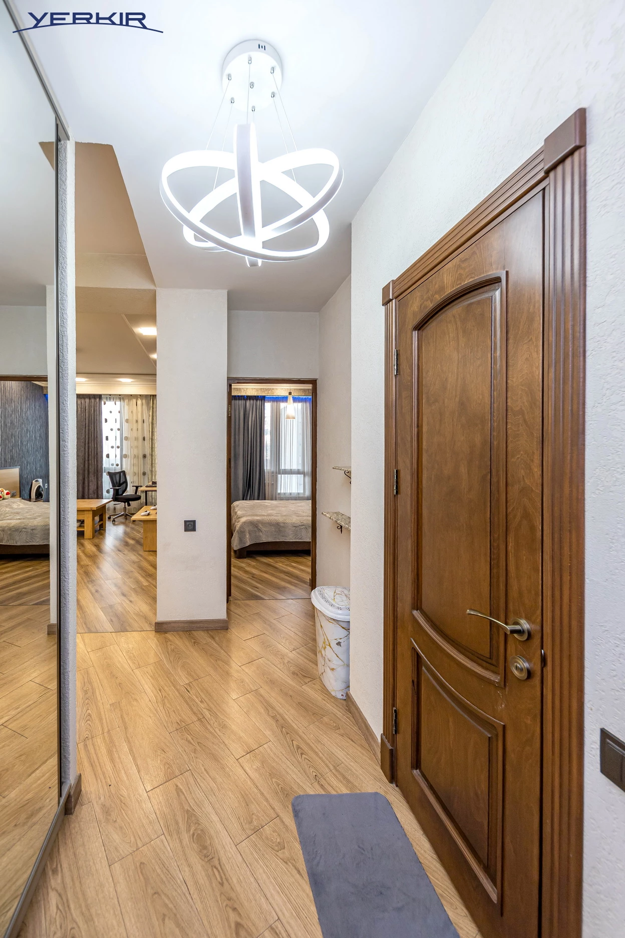 Apartments Code: 5+214462