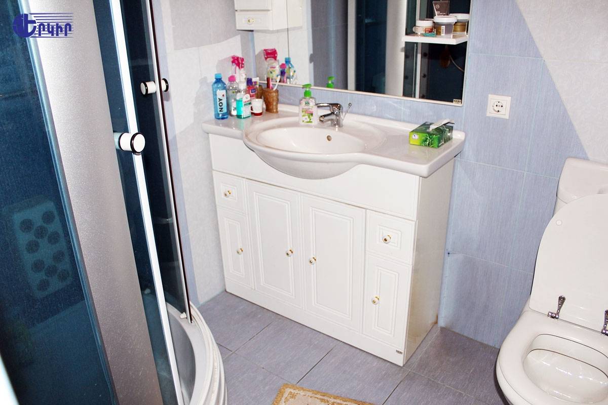 Բնակարաններ Կոդ` 10+30613