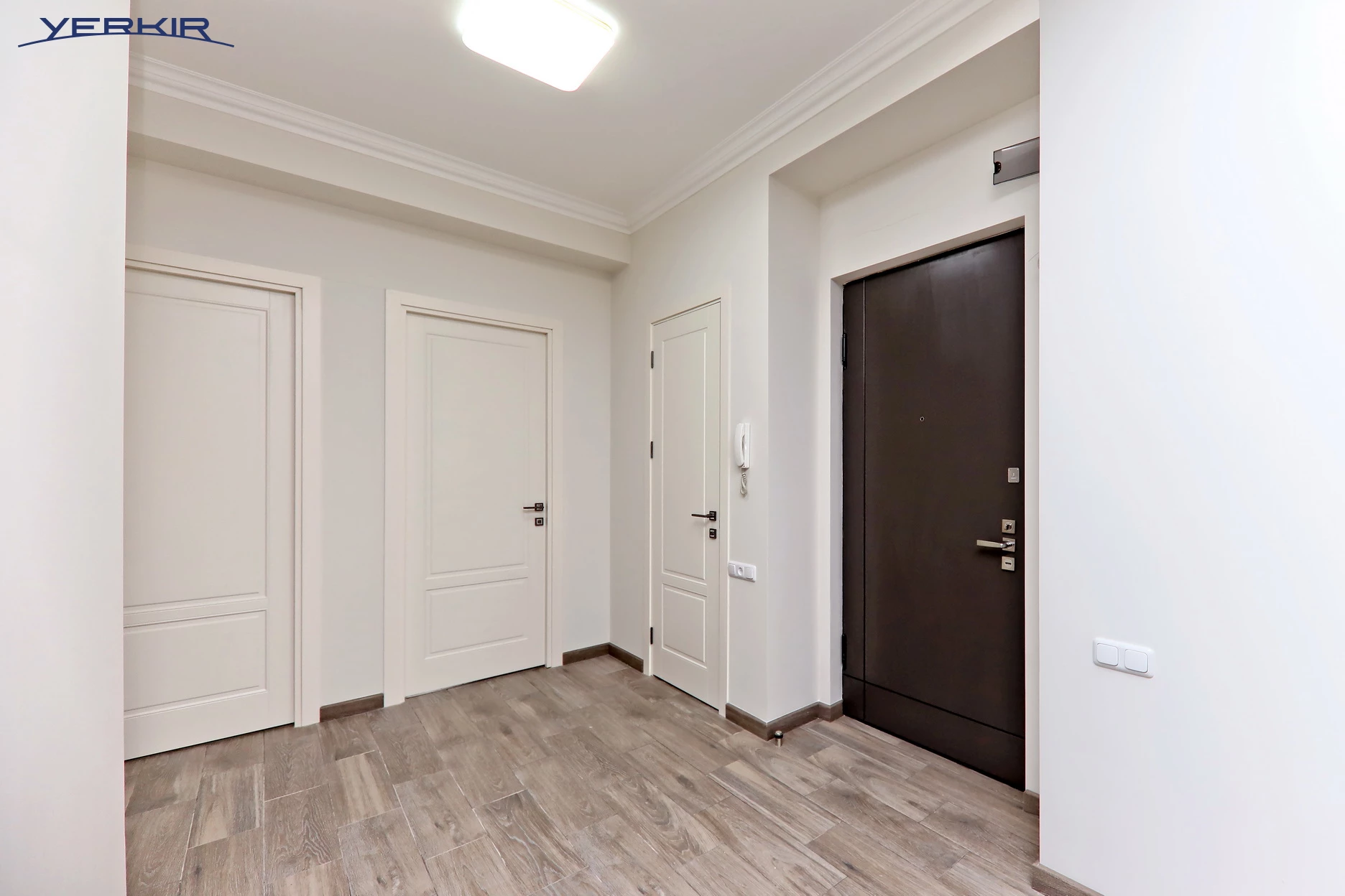 Բնակարաններ Կոդ` d+5+311032