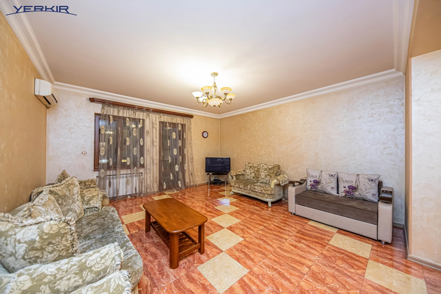 Квартиры Код 5+314879