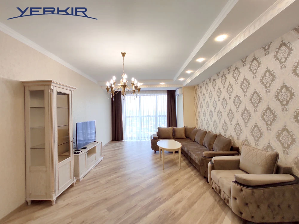 Apartments Code: 10+208426