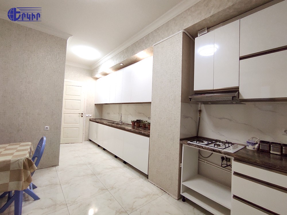 Apartments Code: 10+400967