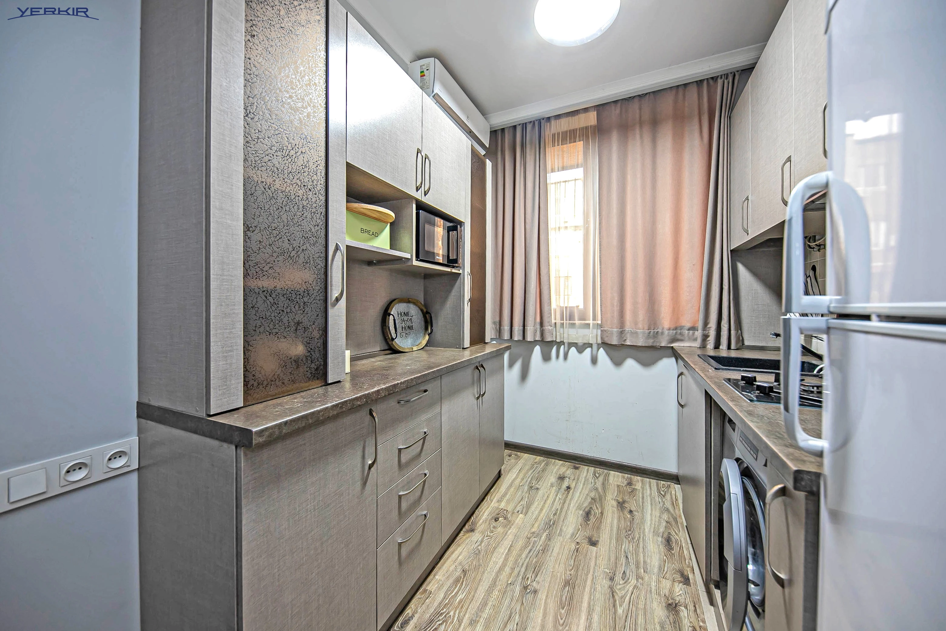 Բնակարաններ Կոդ` 1+118647