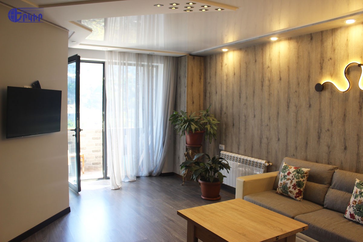 Apartments Code: 9+80033