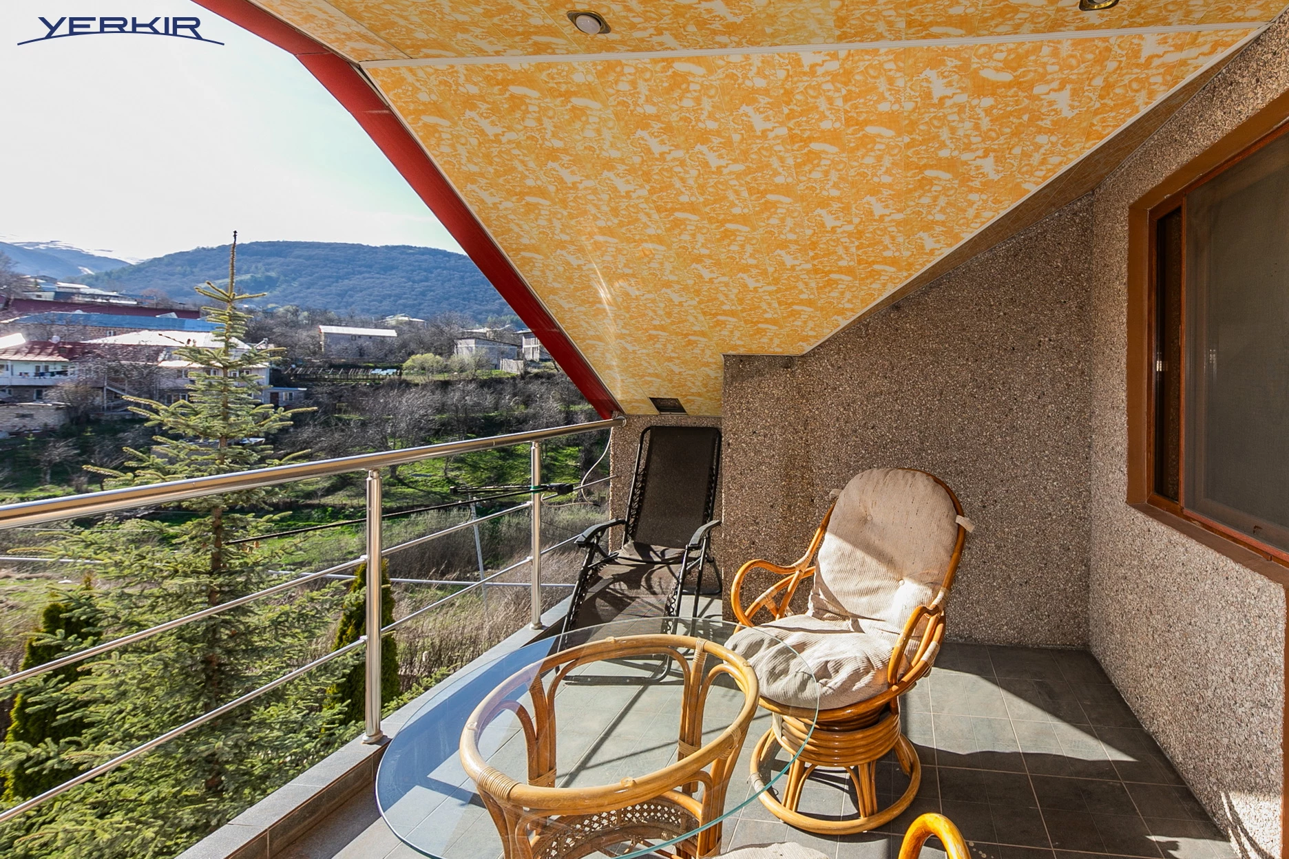 Առանձնատներ Կոդ` 5+517529