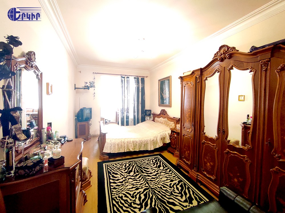 Բնակարաններ Կոդ` 10+21656