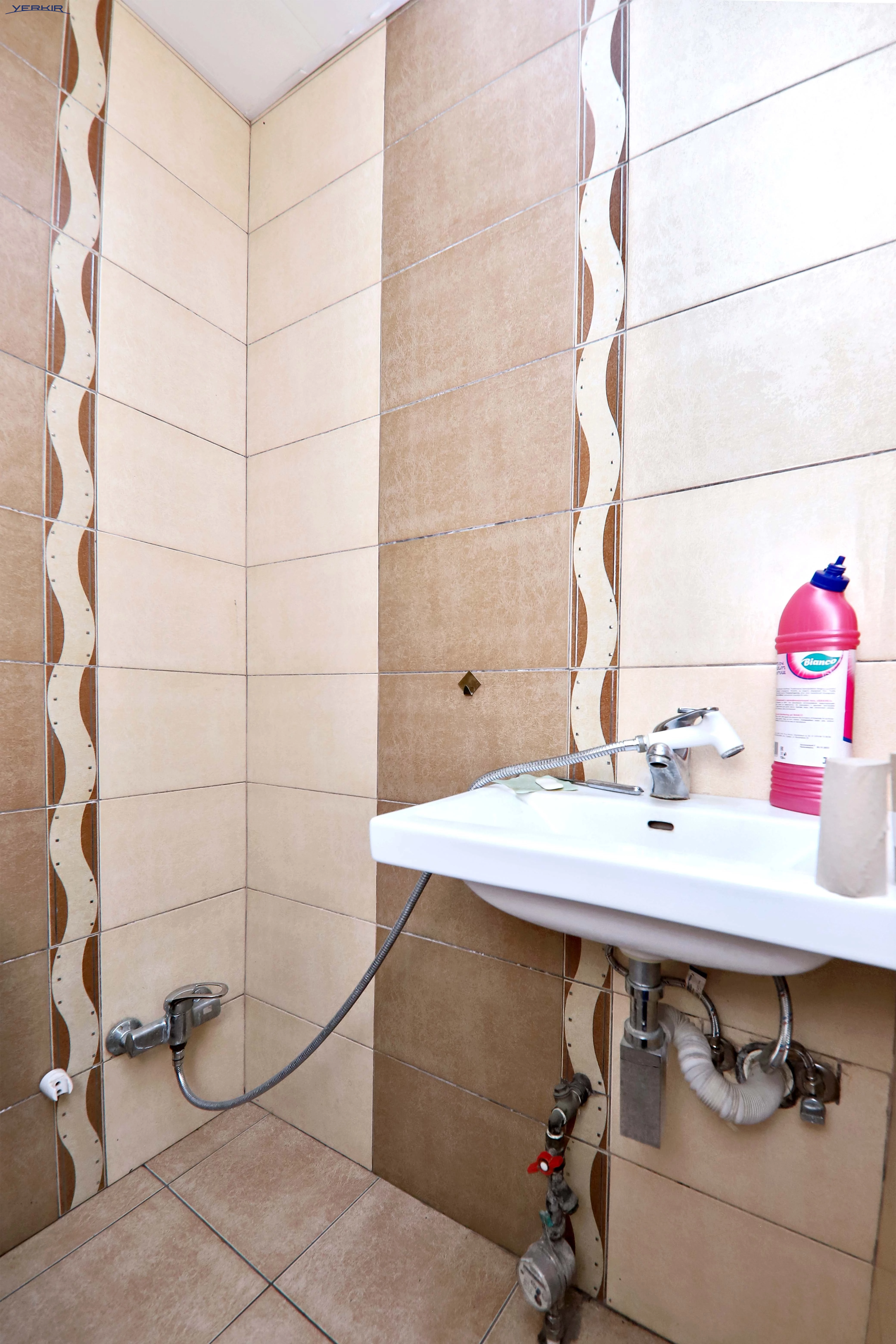 Apartments Code: 8+310572