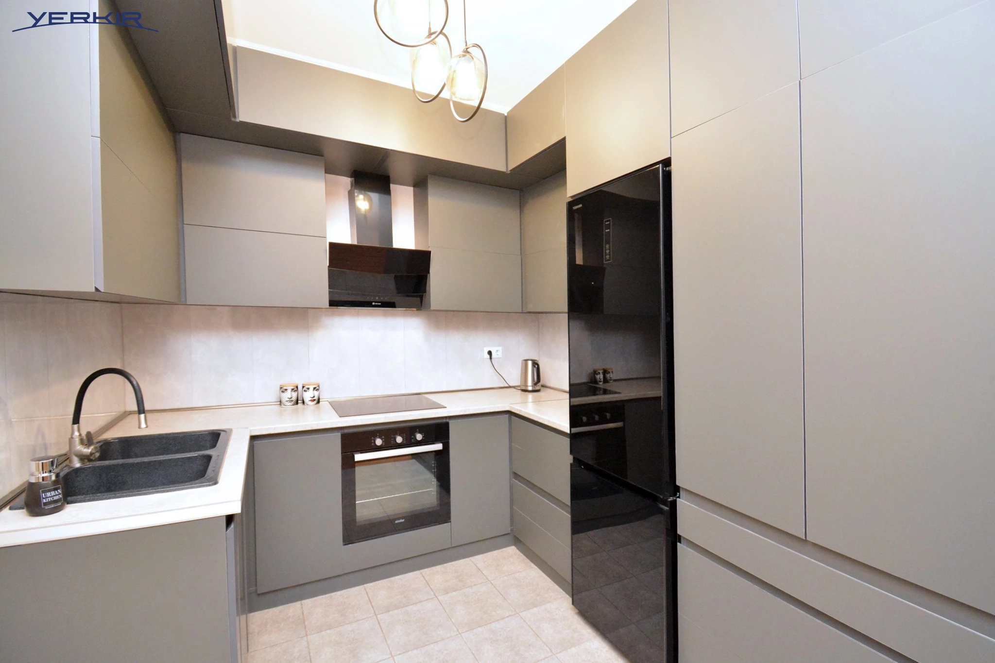 Apartments Code: 9+218265