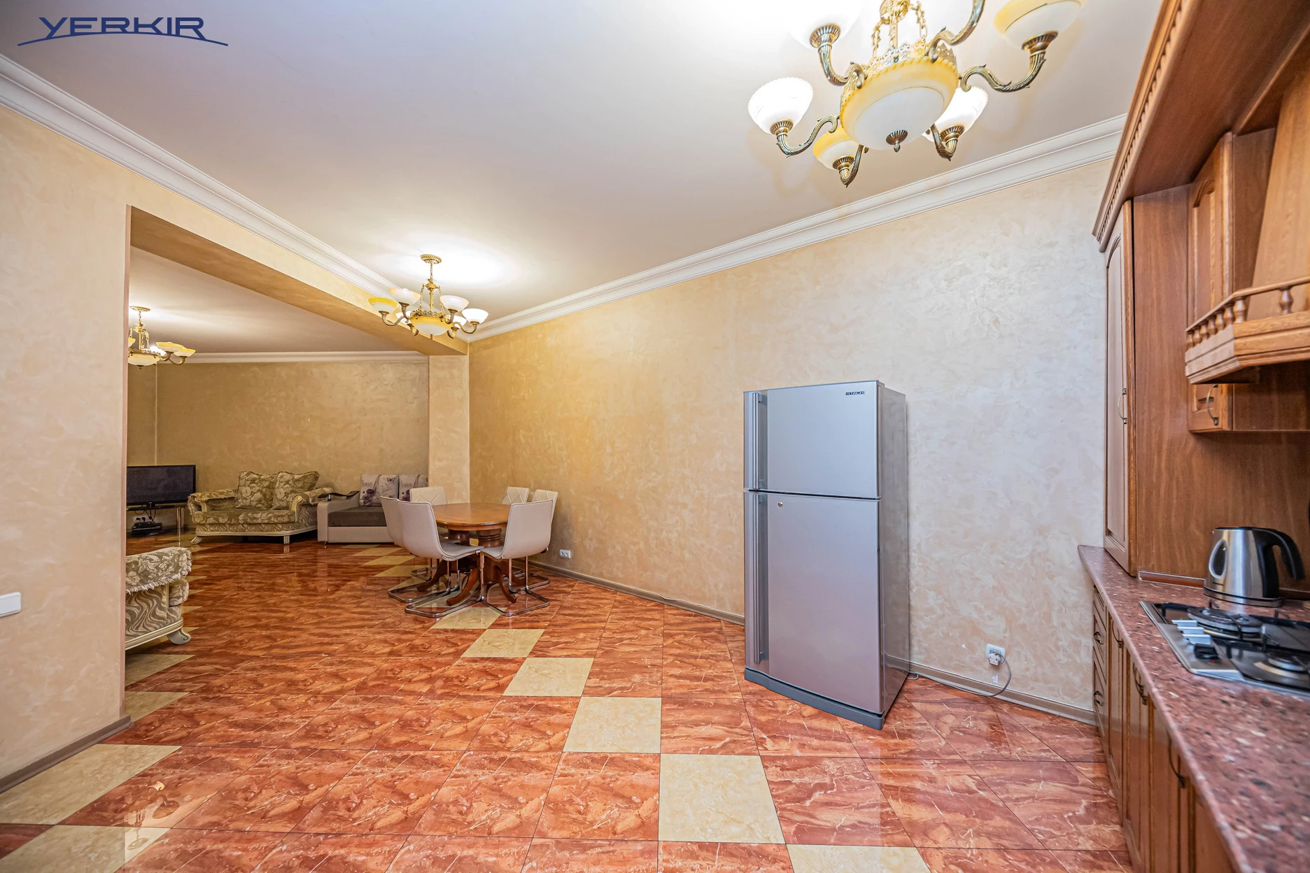 Квартиры Код 5+314879