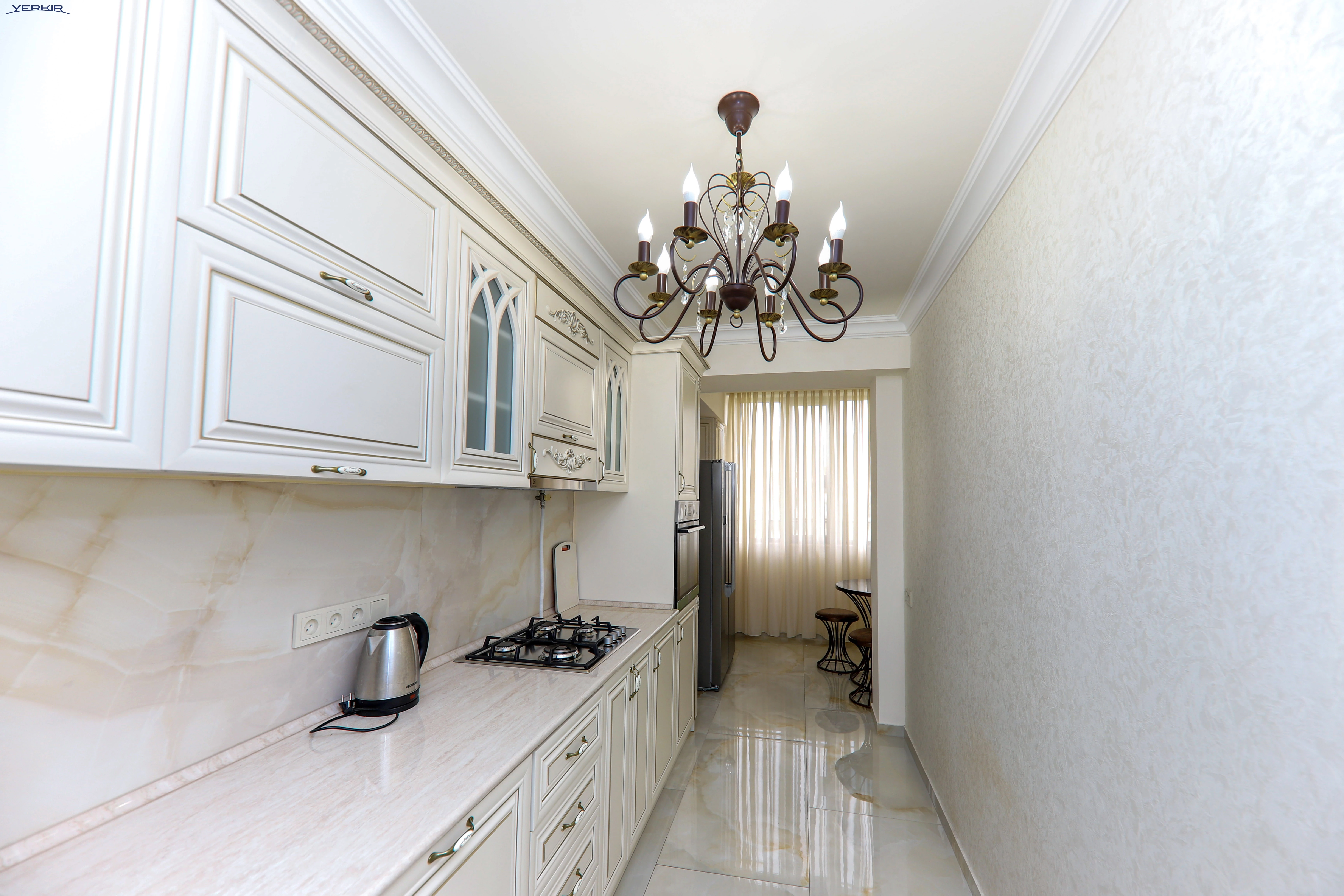 Բնակարաններ Կոդ` 5+310233