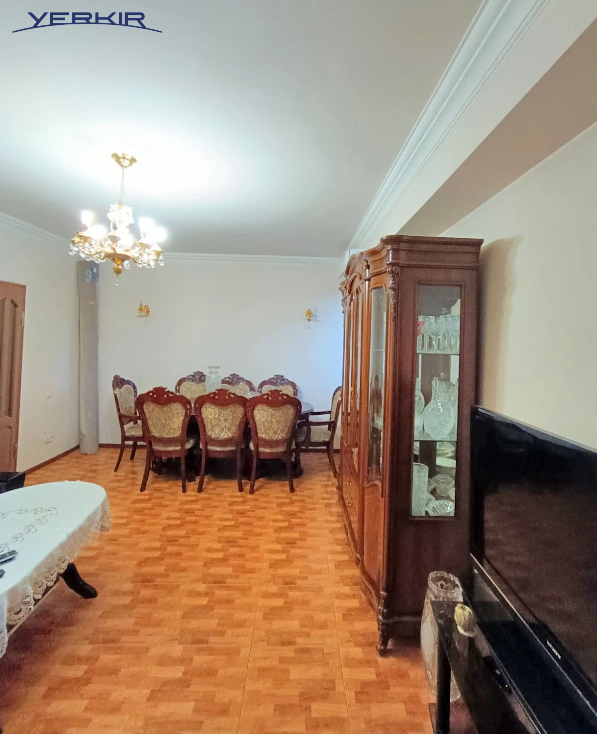 Բնակարաններ Կոդ` 4+210285