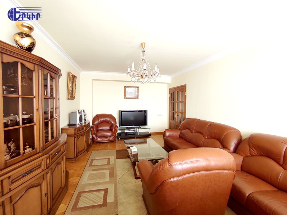 Apartments Code: 4+40572