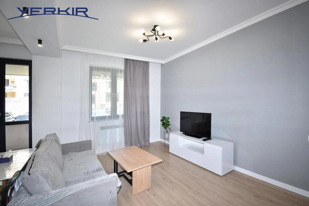 Apartments Code: 9+213498