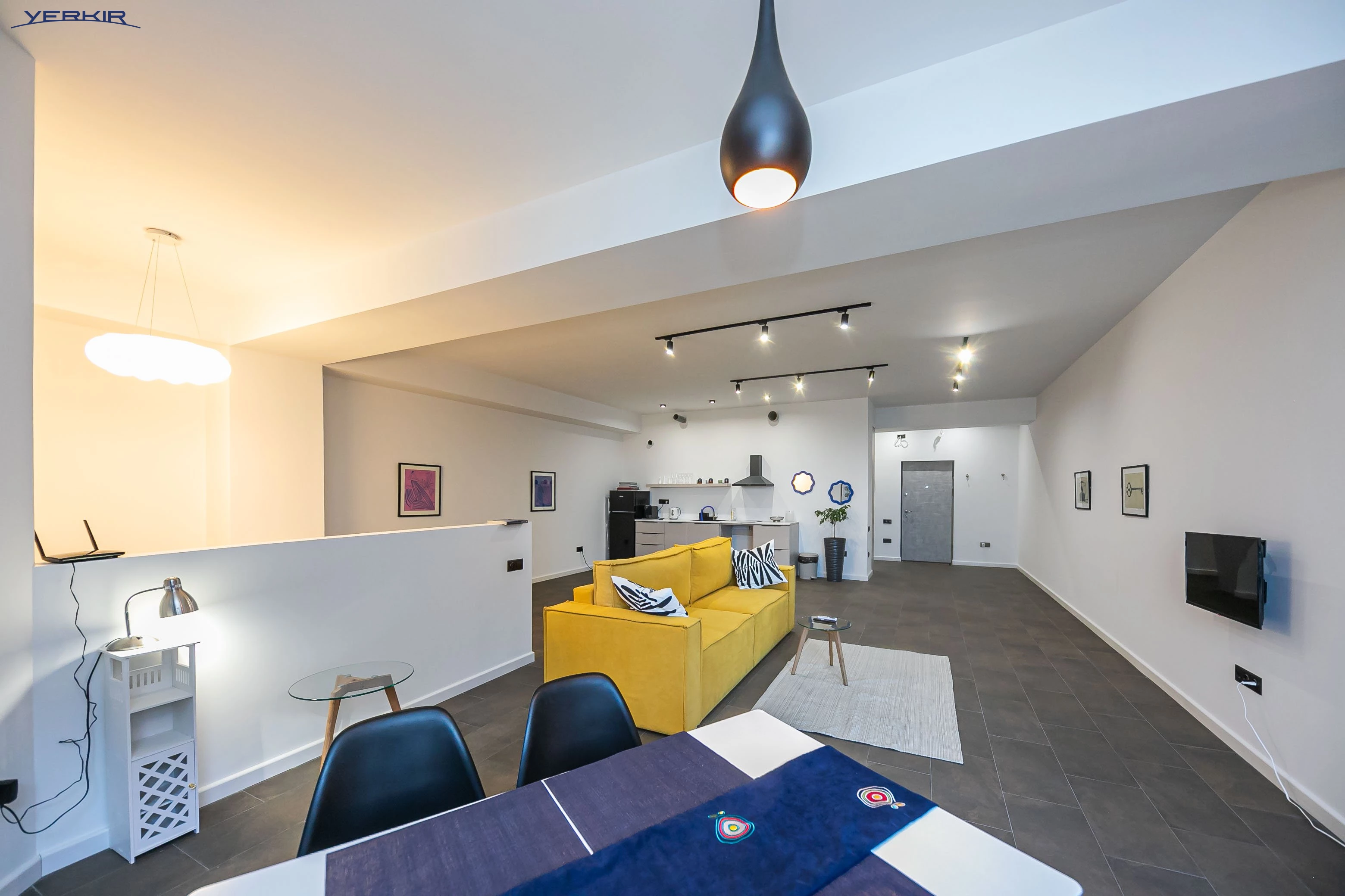 Apartments Code: 9+121007