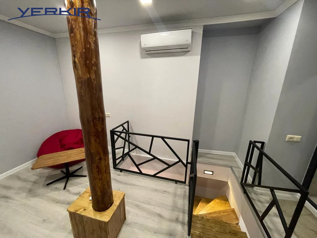 Բնակարաններ Կոդ` 5+813861