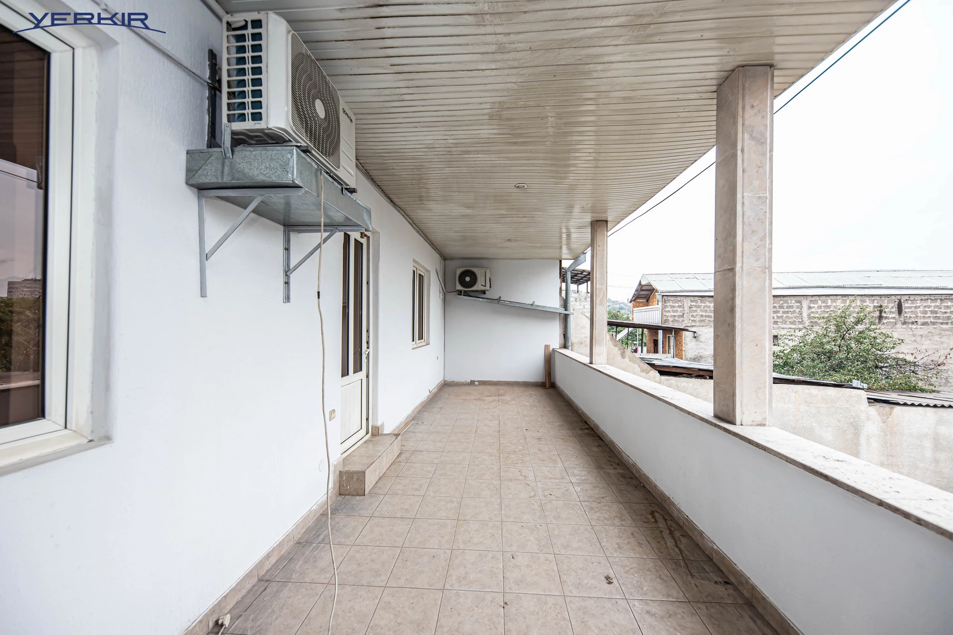 Houses Code: 3+513404