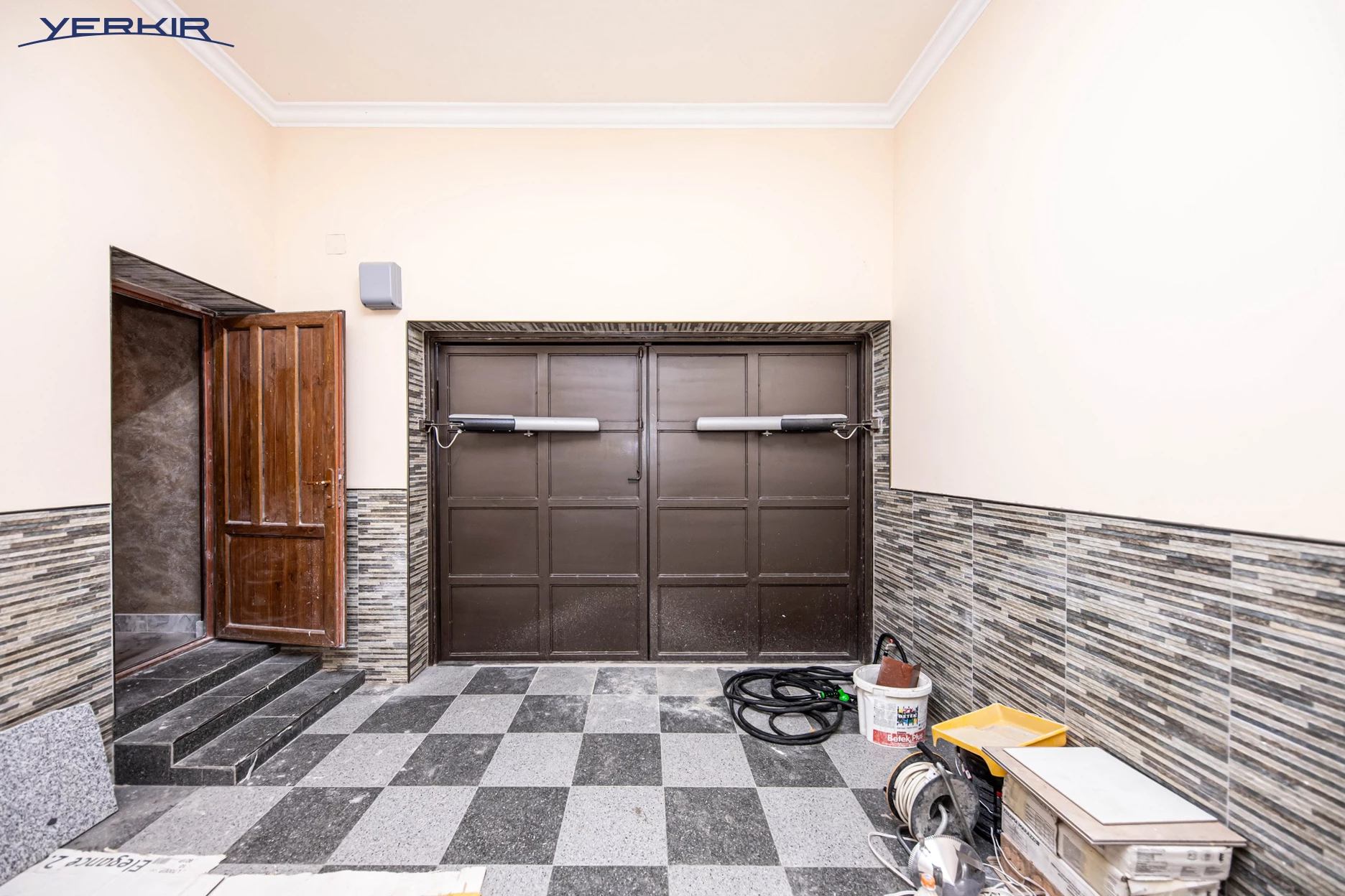 Առանձնատներ Կոդ` 10+512660