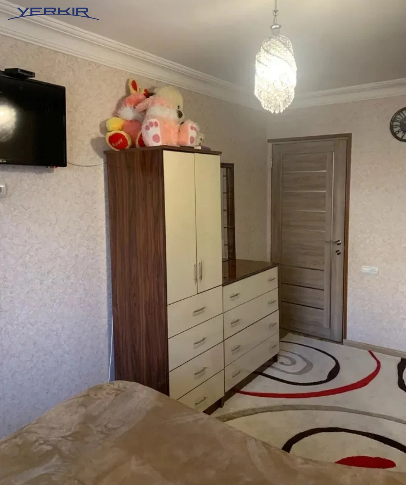 Apartments Code: 10+220369