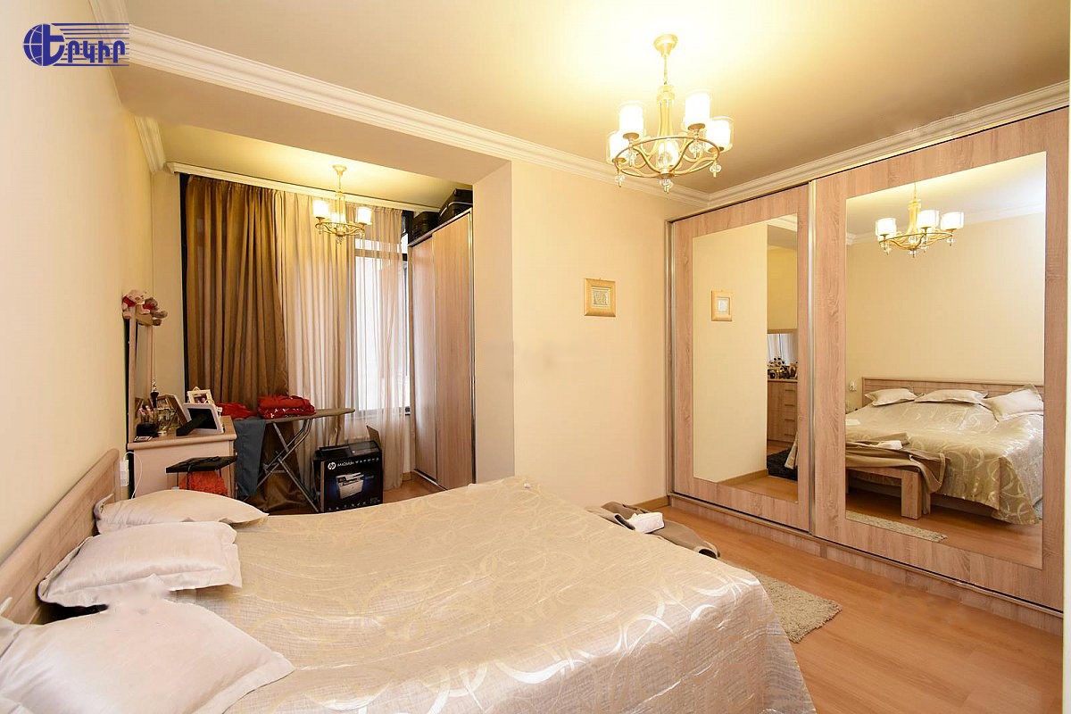 Բնակարաններ Կոդ` 10+32007