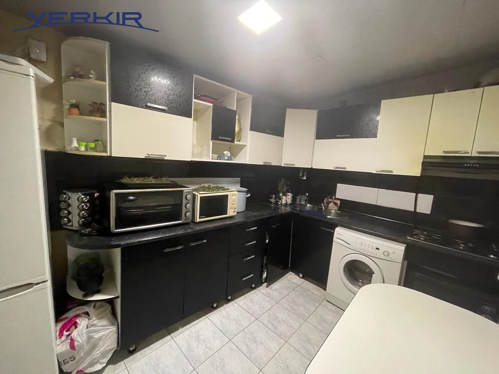 Առանձնատներ Կոդ` 5+513867