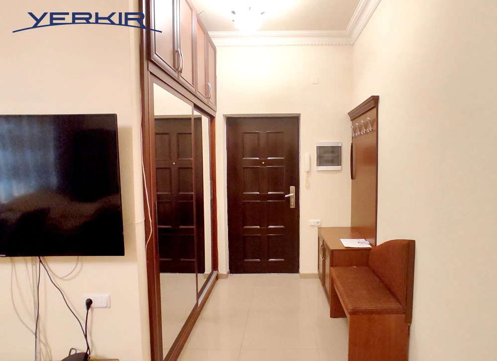 Բնակարաններ Կոդ` 10+305190