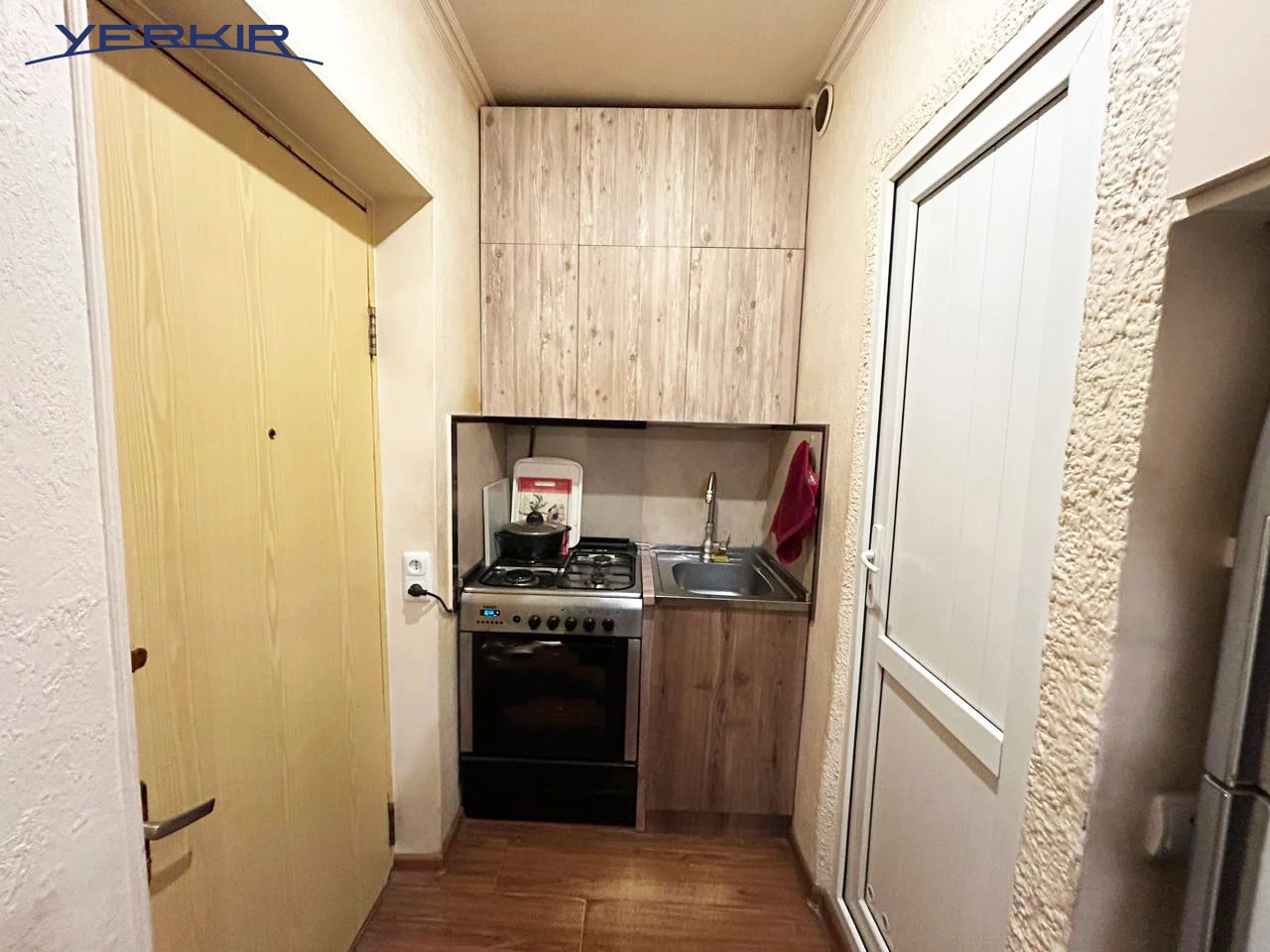 Apartments Code: 5+116327