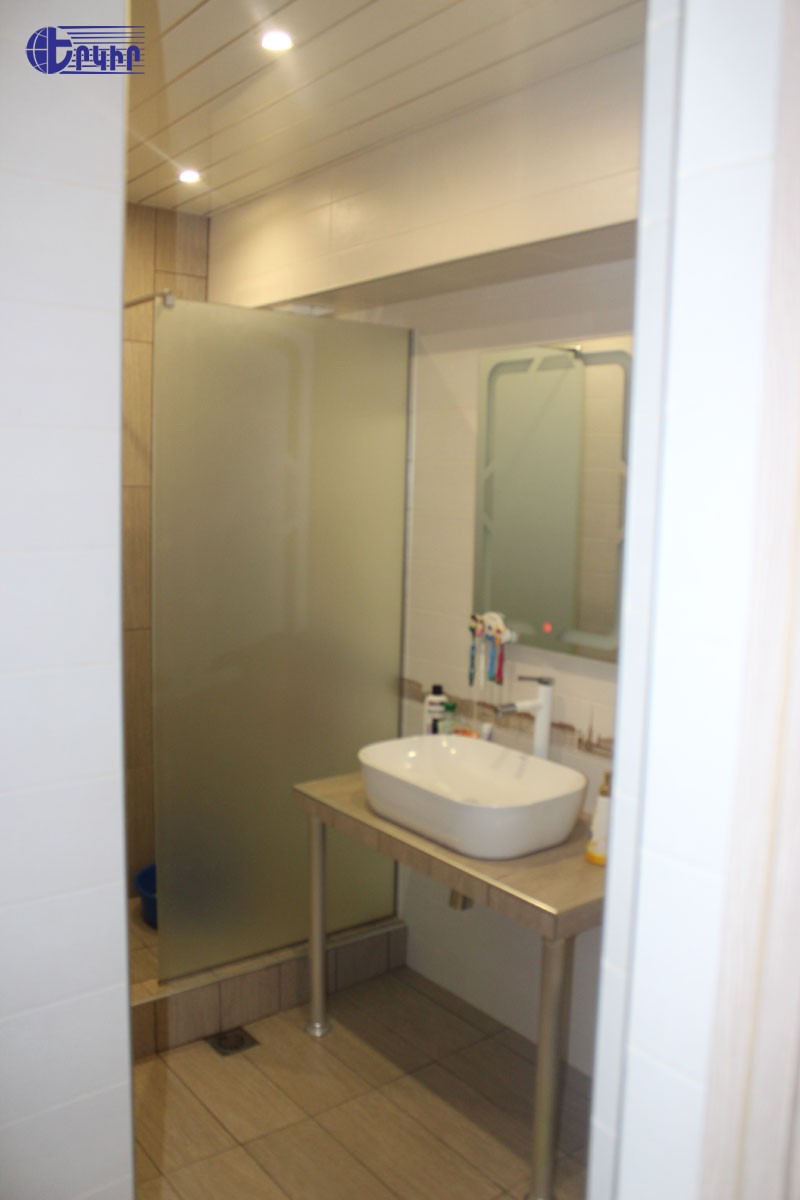 Apartments Code: 9+80033