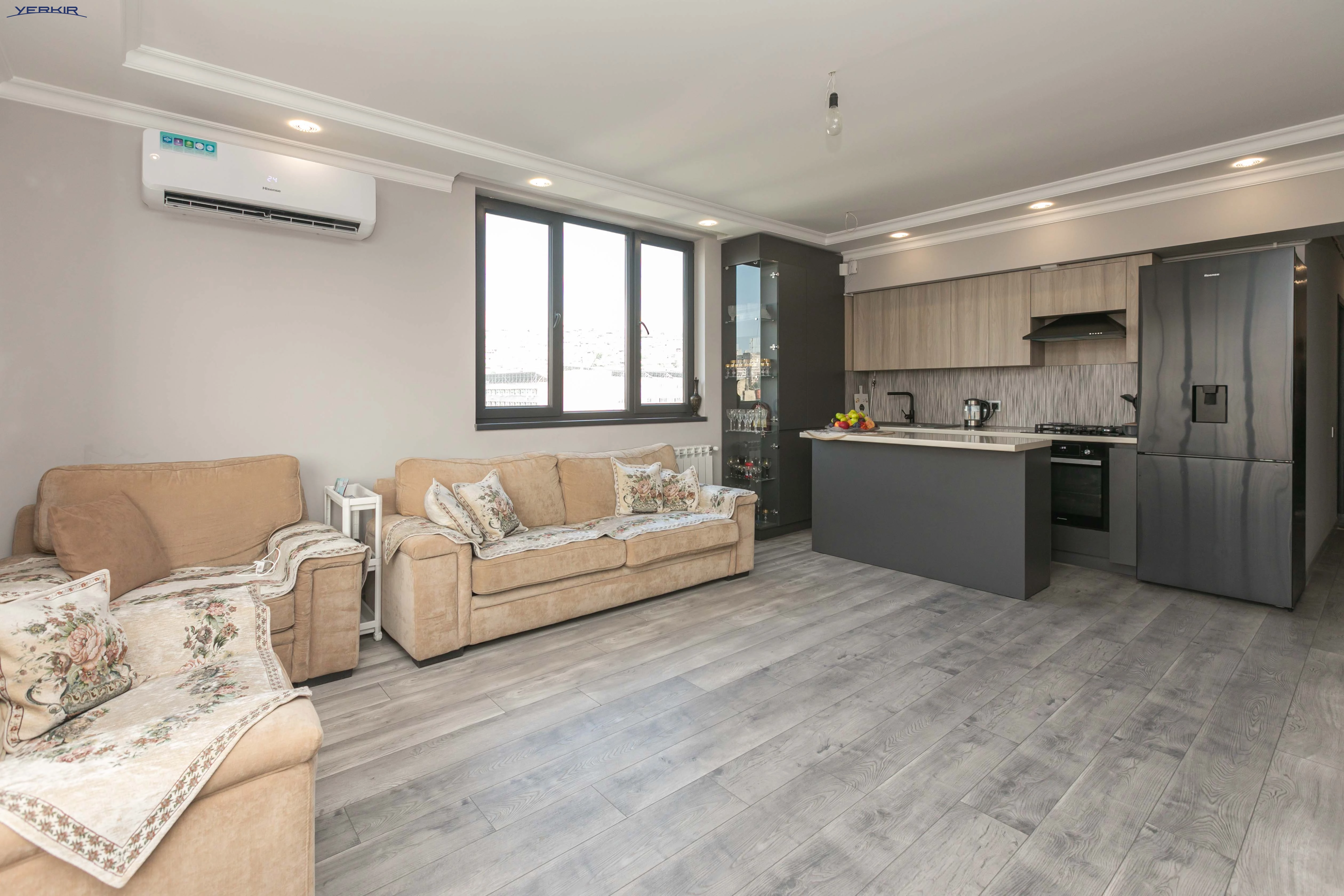 Apartments Code: 1+219348