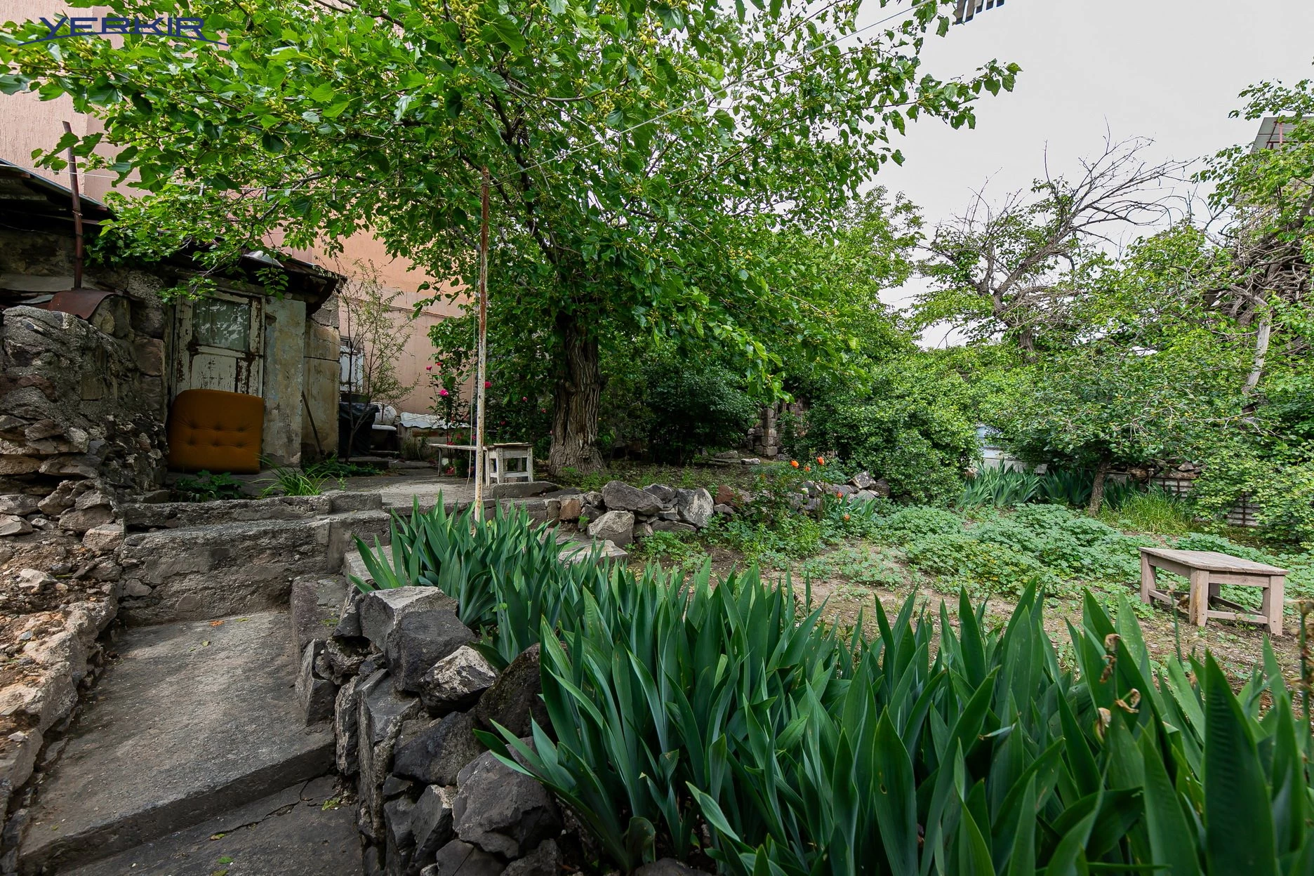 Houses Code: 7+518112