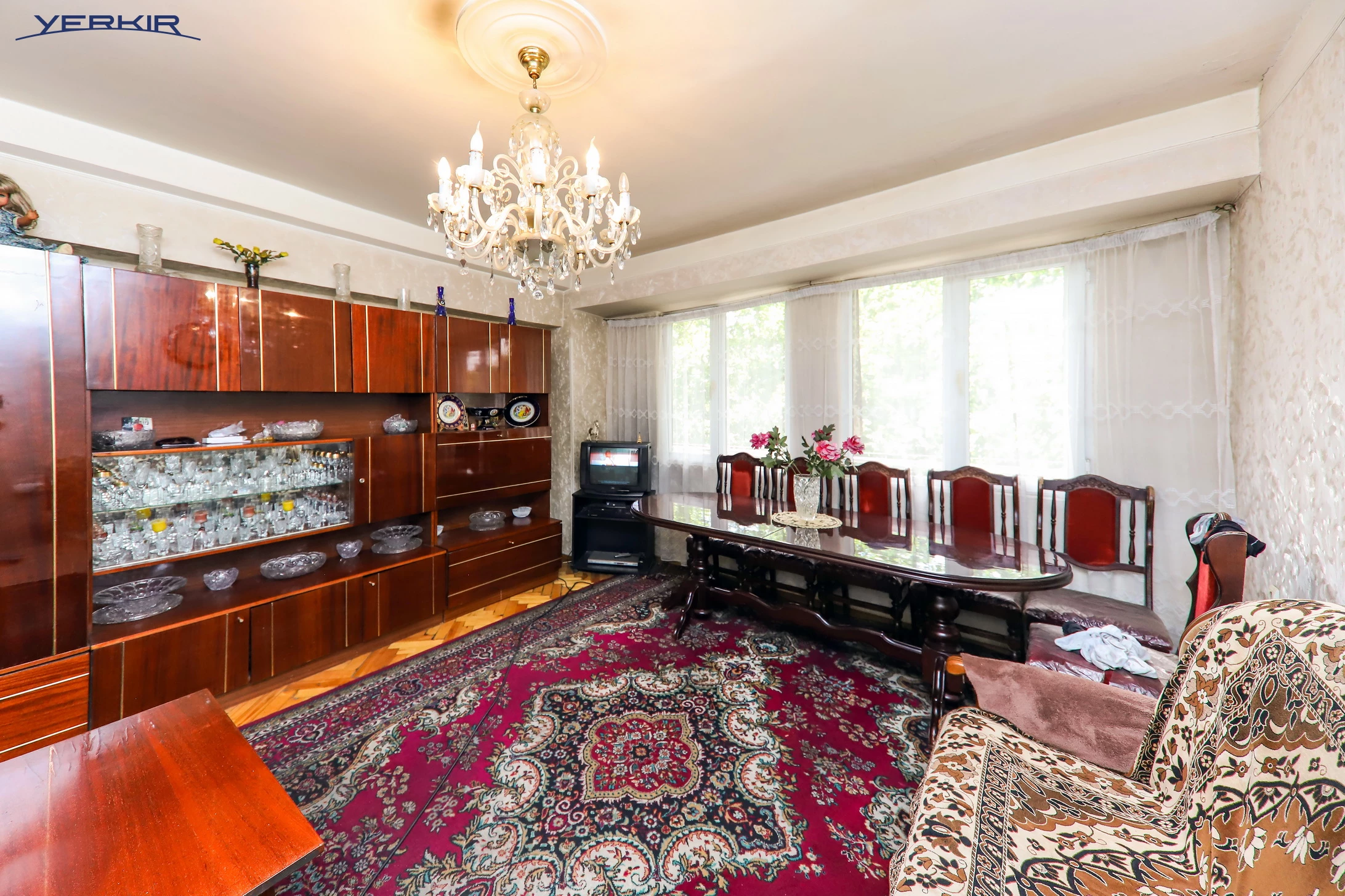 Apartments Code: 5+302369