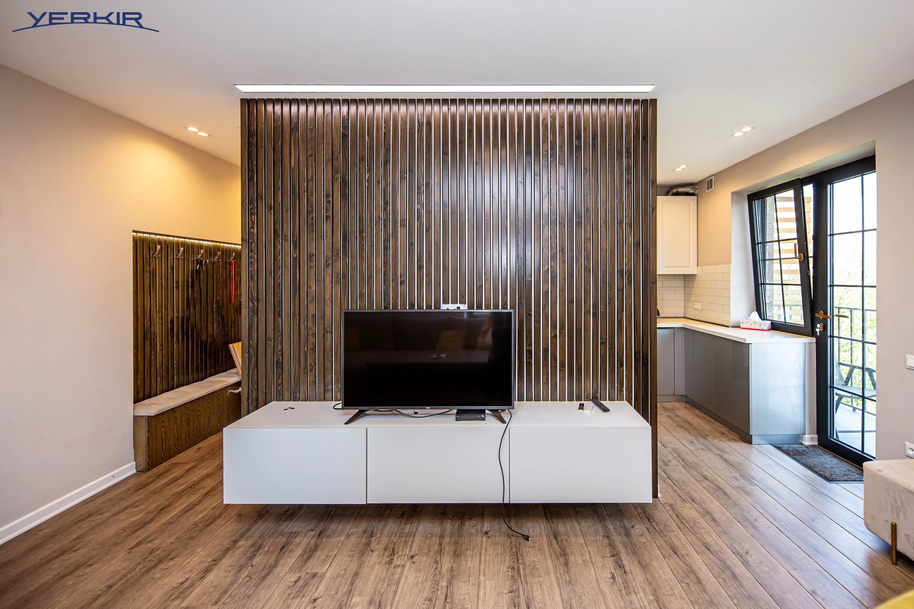 Apartments Code: 5+212098