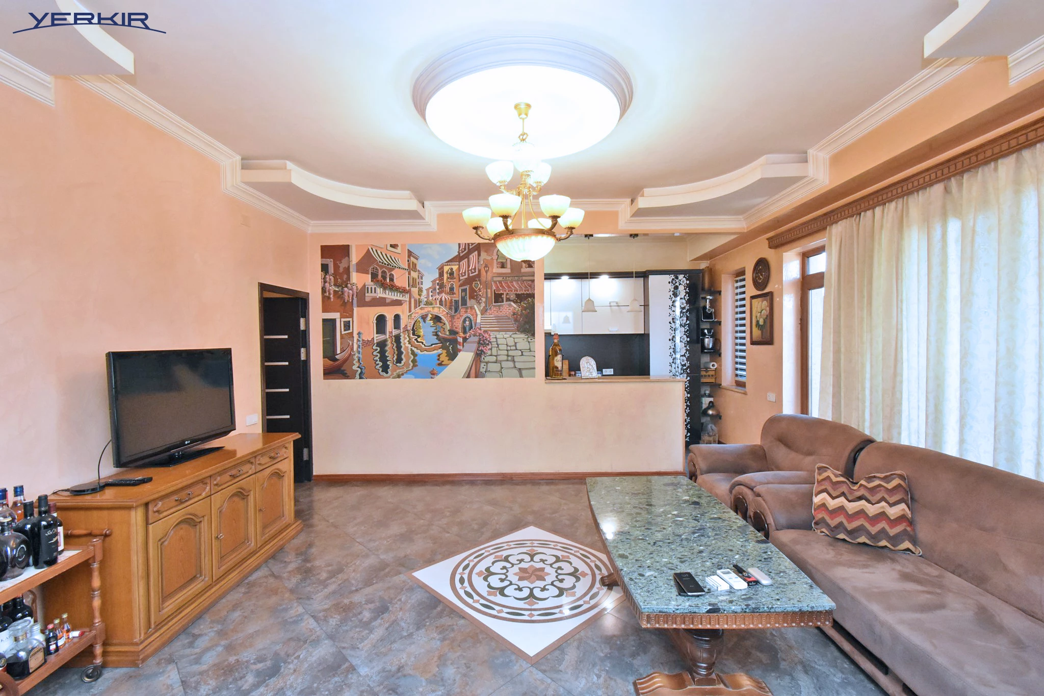 Apartments Code: 5+319464