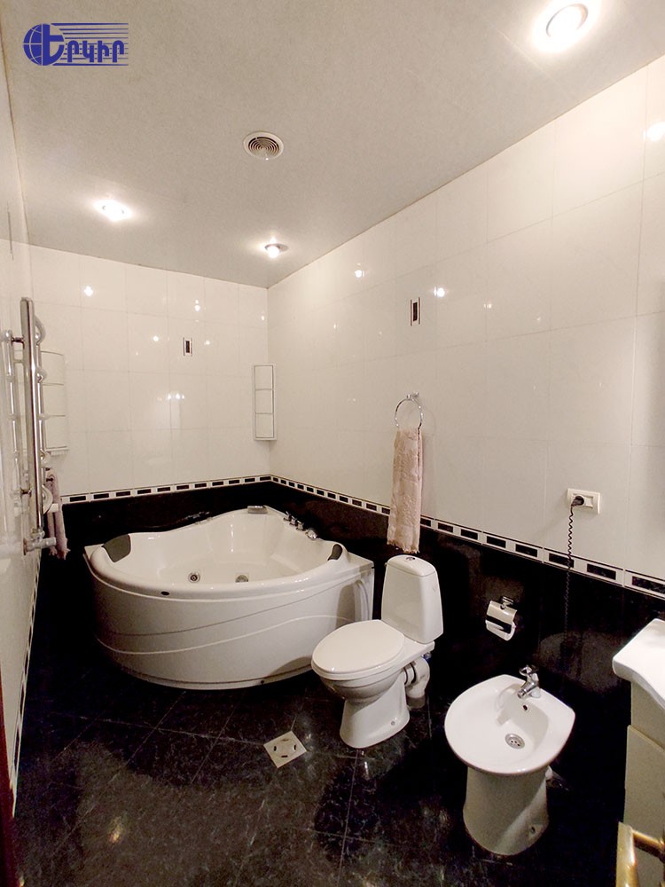 Բնակարաններ Կոդ` 8+300131