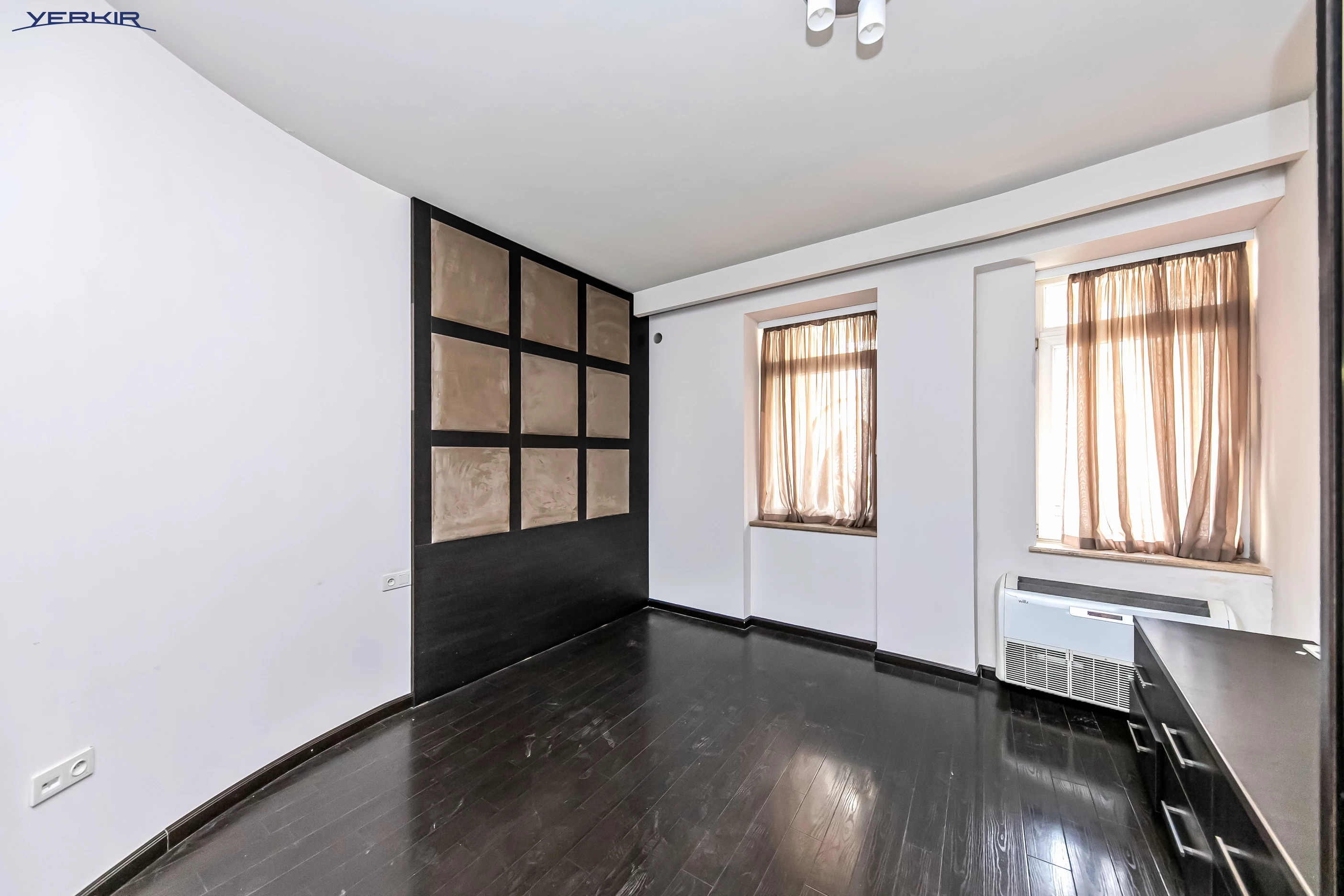 Apartments Code: 1+416098