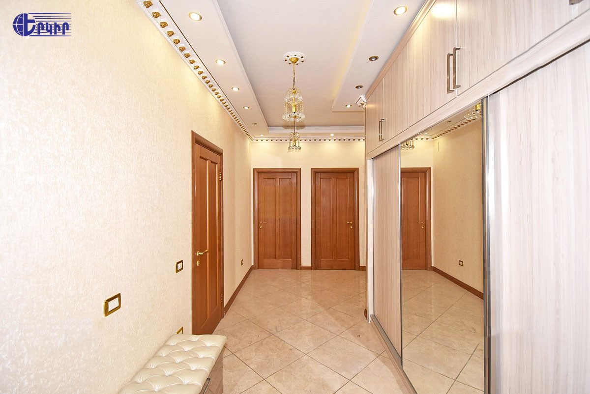 Apartments Code: 5+301152