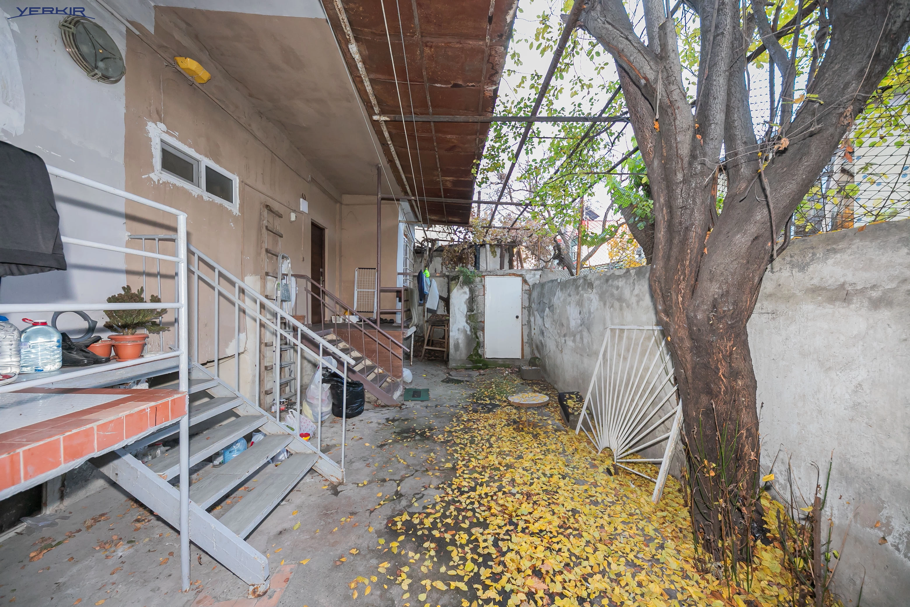 Առանձնատներ Կոդ` 3+521195