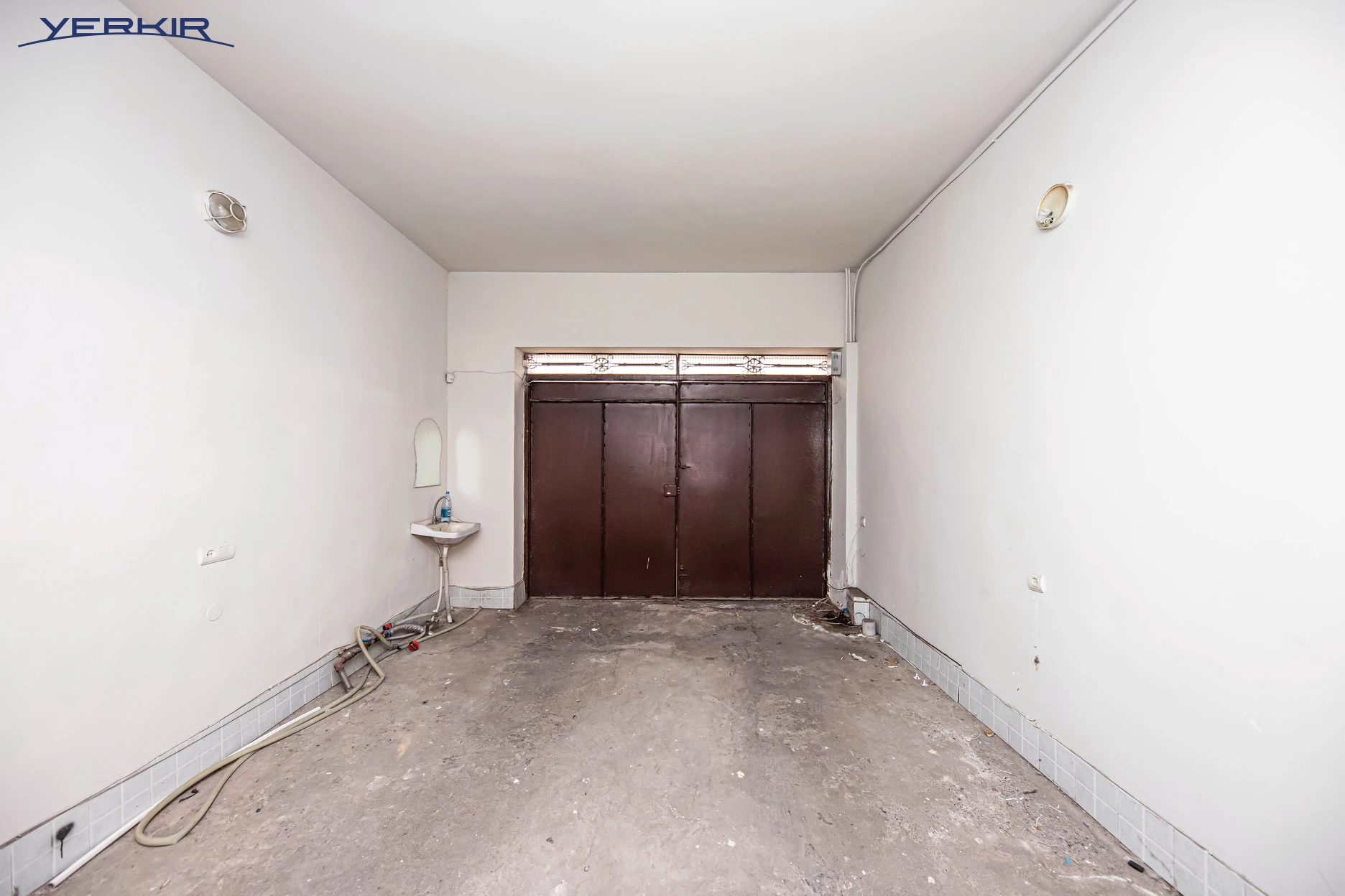 Houses Code: 3+513404